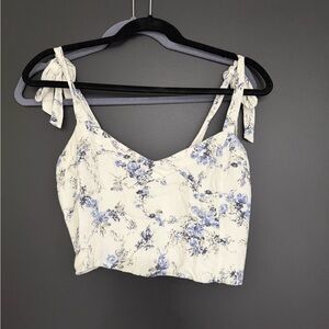 Abercrombie & Fitch Blue Floral Crop Top